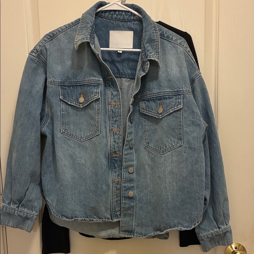 Aritzia    DENIM FORUM Blue Denim Jacket LIKE new 🆕 - Picture 2 of 8